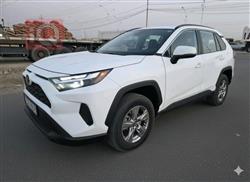 تۆیۆتا ڕاڤ 4